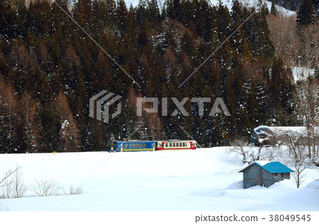 Akita Inland Line Akita Inland Line 38049545