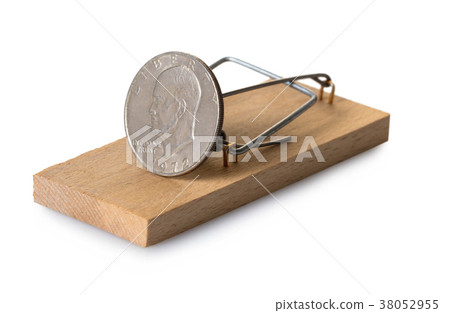 mousetrap with dollar coin 38052955