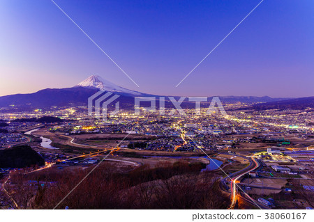 (Eastern Shizuoka Prefecture) Street lights and Mt. Fuji (Eastern Shizuoka Prefecture) Street lights and Mt. Fuji 38060167