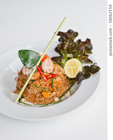 Fried rice with chili thai (Khao Pad Tom Yum Kung) 38062559