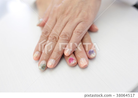 Pressed flower nail Pressed flower nail 38064517
