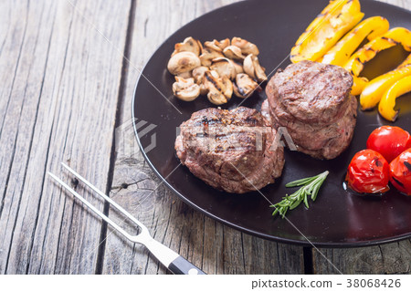 Fillet mignon steak 38068426
