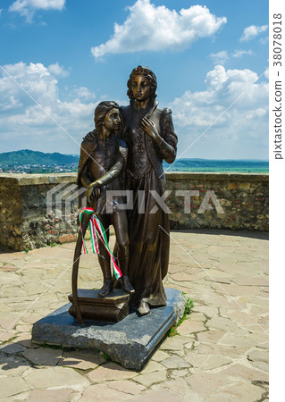monument of Ilona Zrinyi and Francis II Rakoczi 38078018