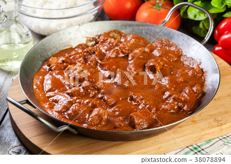 Chicken tikka masala 38078894