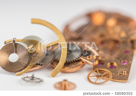 Broken watch mechanism 38080302