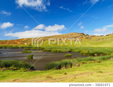Rano Raraku Volcano on Easter Island, Chile Rano Raraku Volcano on Easter Island, Chile 38081971