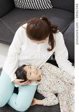 住房，生活，家庭，母親，女兒，韓國人 38082348