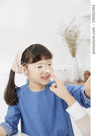 Cooking, Mother, Daughter, Korean Cooking, Mother, Daughter, Korean 38082402