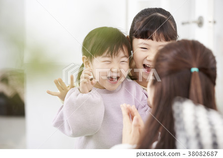 住房，生活，家庭，母親，女兒，韓國人 38082687