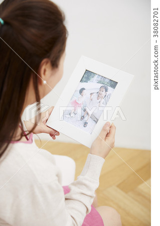 Housing, Life, Mature, Korean 38082701