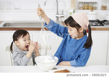 Cooking, Children, Korean Cooking, Children, Korean 38082823