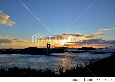 Evening view of Seto Ohashi Bridge 38085992