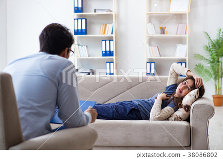 Psychologist counselling woman beaten by husband Psychologist counselling woman beaten by husband 38086802