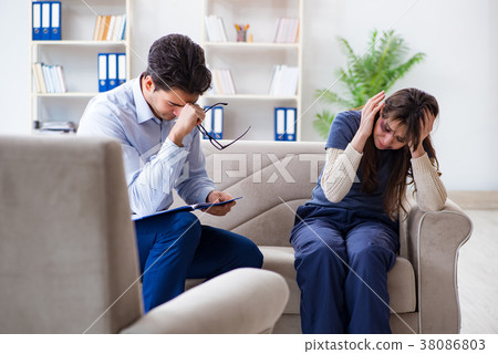 Psychologist counselling woman beaten by husband 38086803