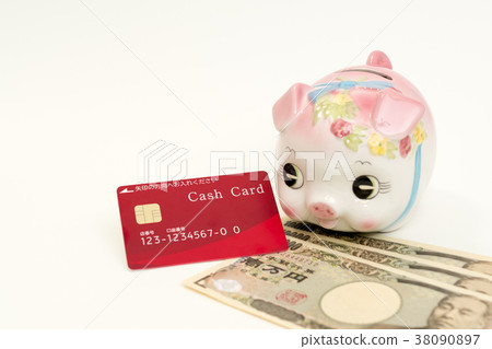 Piggy bank image (cash card, cash, savings box) Piggy bank image (cash card, cash, savings box) 38090897