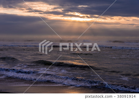 Otsu Coast morning in the Tokachigawa Estuary 38091914