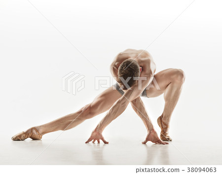 Athletic ballet dancer in a perfect shape 38094063