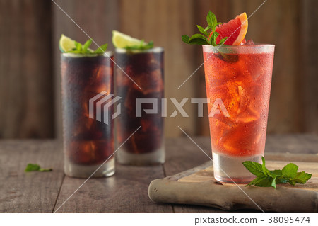 Fresh grapefruit lemonade. Fresh grapefruit lemonade. 38095474