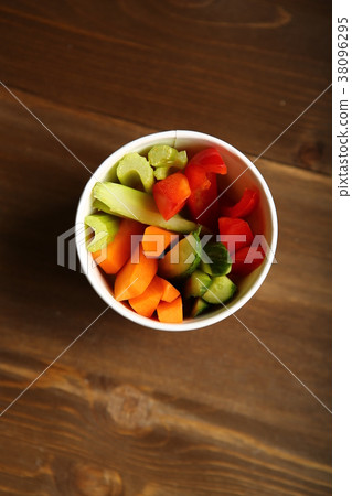 Home delivery snack from vegetables in a paper cup Home delivery snack from vegetables in a paper cup 38096295