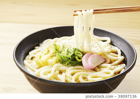 Udon  38097136