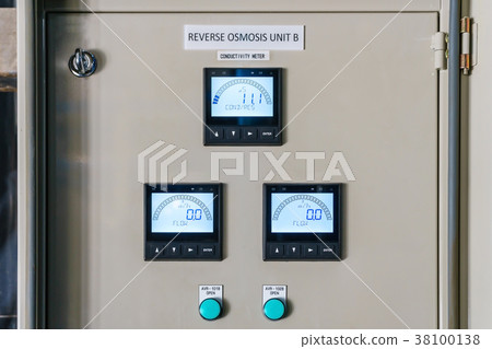 Technical display with electrical devices cabinet Technical display with electrical devices cabinet 38100138
