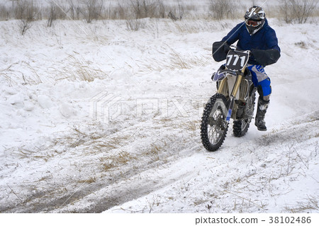 Sportsman racer man fulfills a fast ride Sportsman racer man fulfills a fast ride 38102486