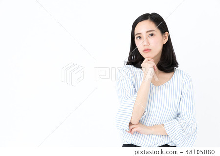偶然婦女白色背景圖像 38105080