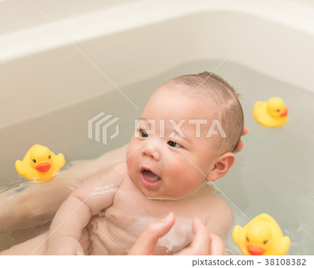 bathing bathing 38108382