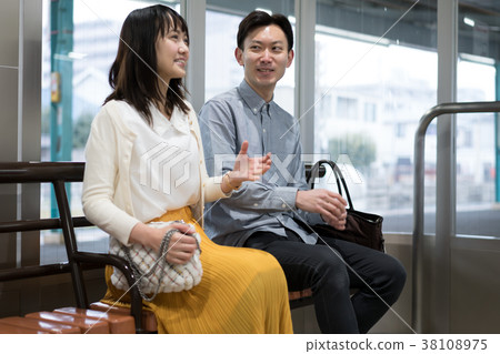 車站候車室攝影合作“京王電鐵有限公司” 38108975