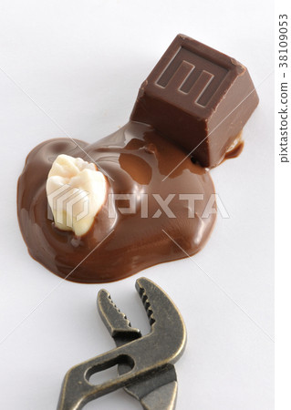 Tooth cherish Tooth cherish 38109053