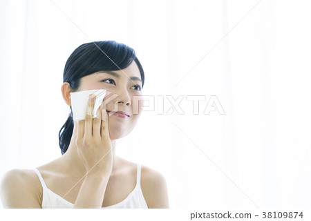 Beauty Beauty 38109874