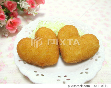 心臟炸丸子擁抱 心臟炸丸子擁抱 38110110