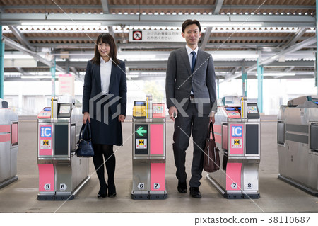 票務站拍攝合作“京王電鐵有限公司” 38110687