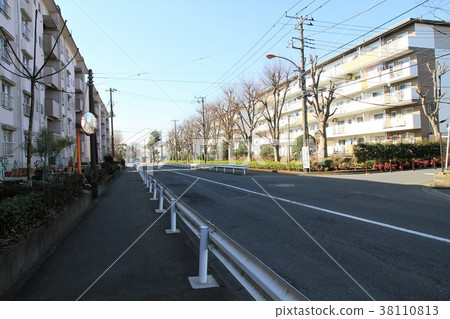Good deeds and cityscapes in Fujisawa City, Kanagawa Prefecture 38110813
