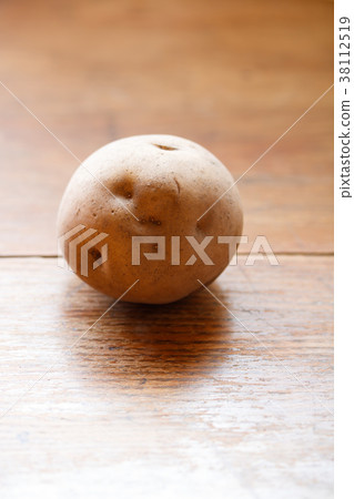 Potatoes Potatoes 38112519