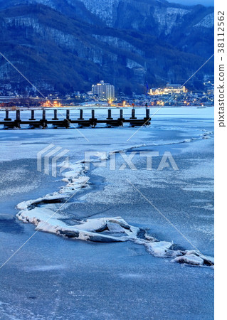 God transit of Lake Suwa 38112562