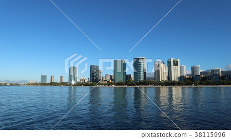 從Ala Moana海灘看kakaako 38115996