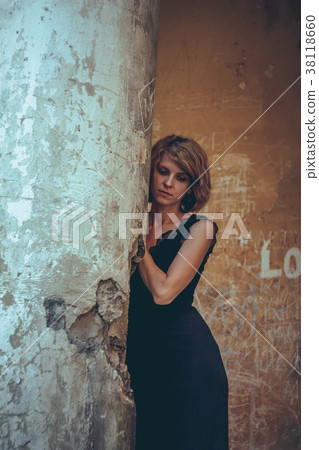 the girl at the abandoned Palace the girl at the abandoned Palace 38118660