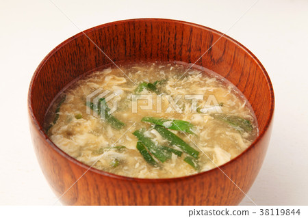 Grilled squid with leek 38119844