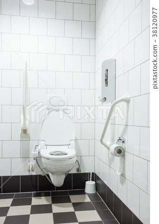 an disabled toilet 38120977