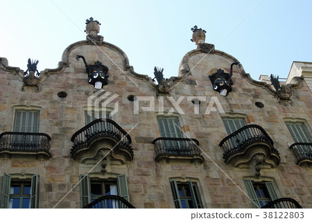 Landscape of the world Antoni Gaudi 38122803