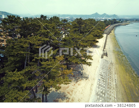 From the top of Shigetomi beach From the top of Shigetomi beach 38124805