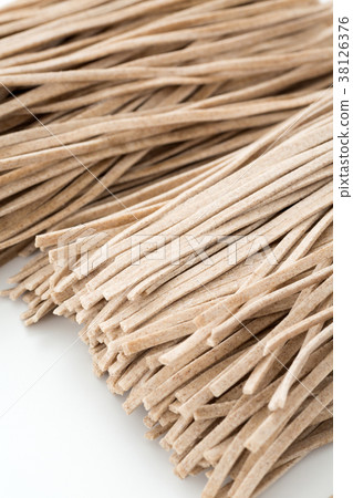 Raw noodles 38126376