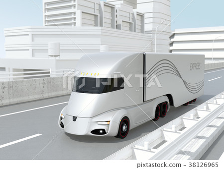 在高速公路上行駛的銀色自駕車電動卡車 38126965