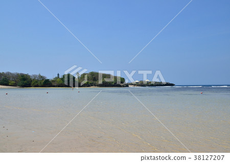 Nusa Dua Beach 38127207