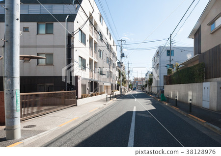 東京世田谷步行街，中町4丁目，上野4丁目十字路口， 38128976