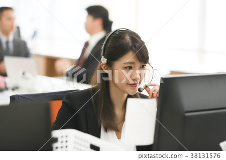 商務老闆下屬呼叫中心 38131576