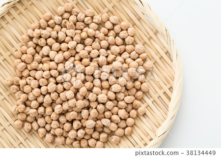 Chick pea Chick pea 38134449