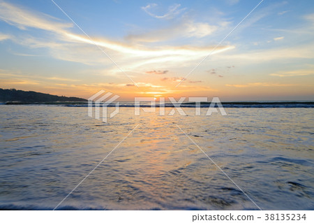 Balinese Sunset 38135234