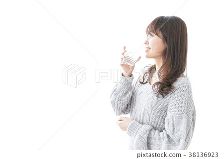 woman hydrating woman hydrating 38136923